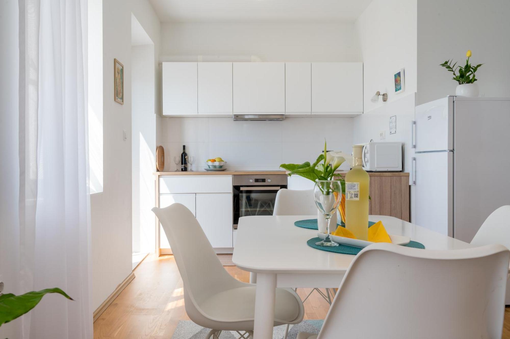 Apartment Lana Tivat Exteriér fotografie